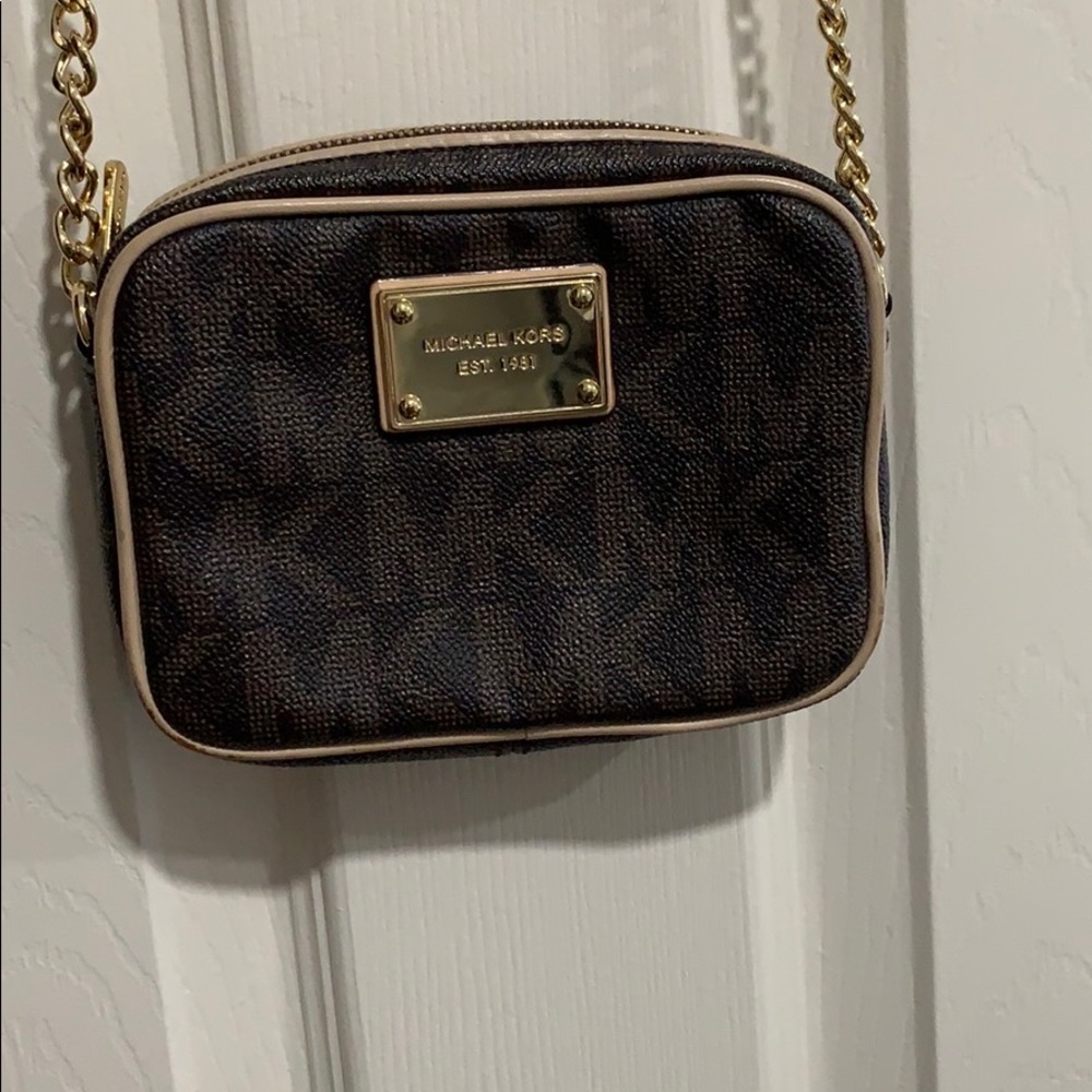 Small Michael Kors cross bag